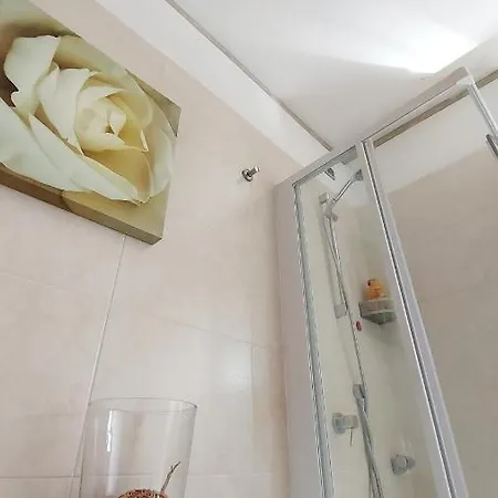 Sorbara Luxury No 01 Apartment